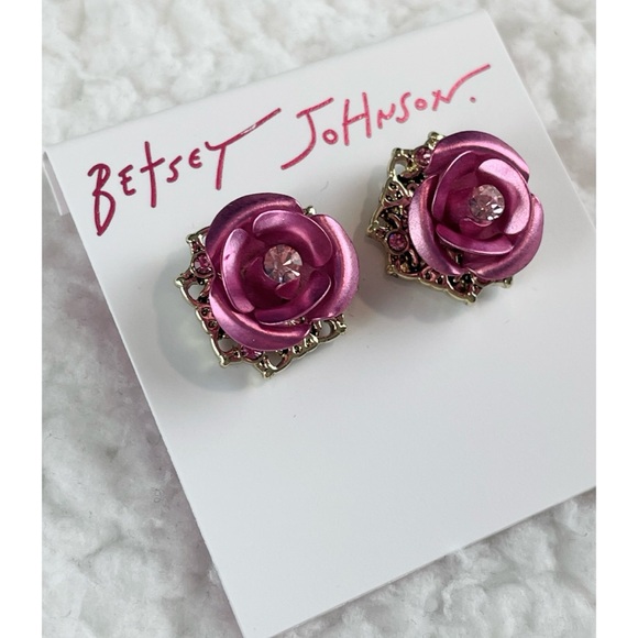(NWT) BETSEY JOHNSON • Pink/Gold Rose Rhinestone Stud Earrings - Picture 4 of 9
